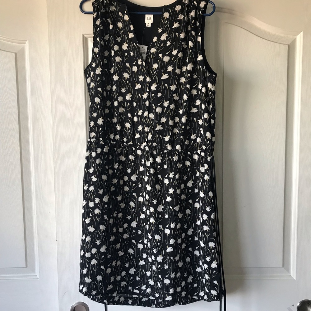 NWT Gap Floral Dress